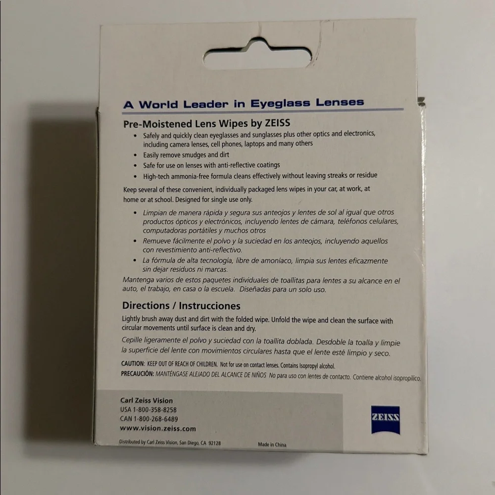 Lens Cleaning Wipes - White and Blue